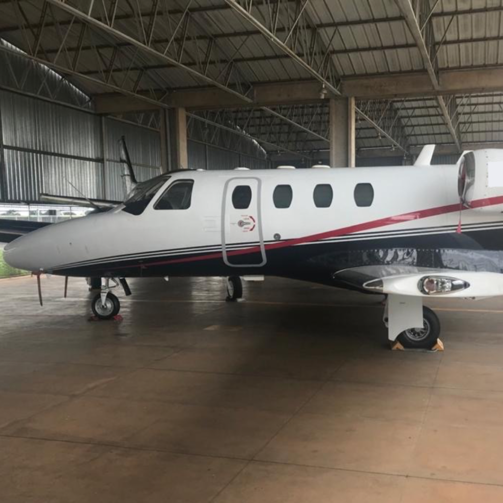 Aeronave CJ ano 1995