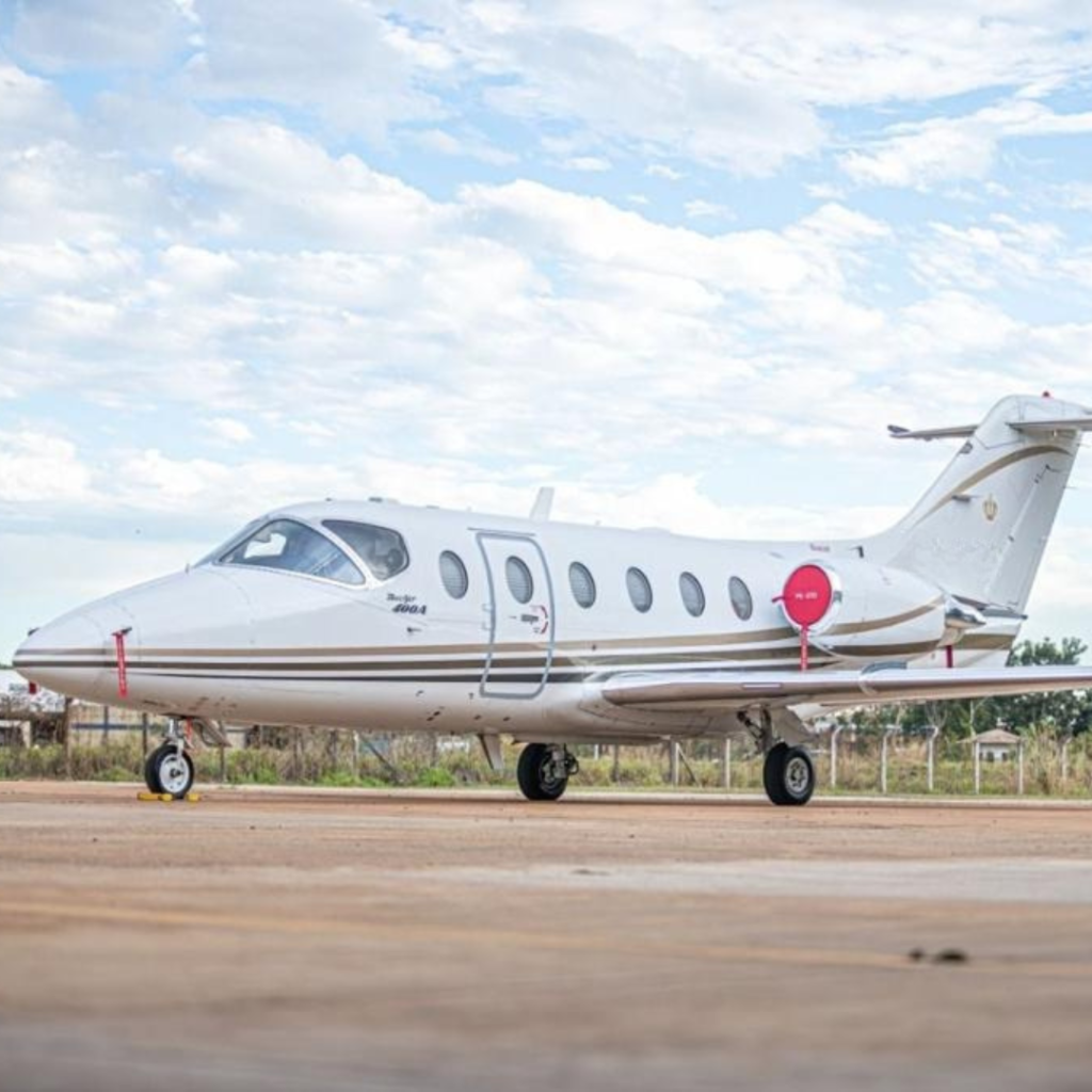 Aeronave Beechjet modelo Hawker 400A ano 1998